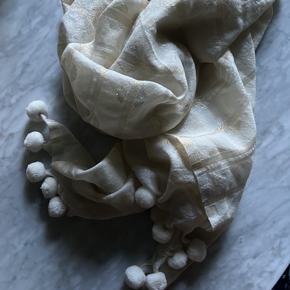 J. Crew metallic silver and gold wrap in cream with many Pom Poms! - Picture 6 of 7